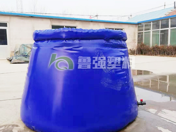 填充儲(chǔ)水罐